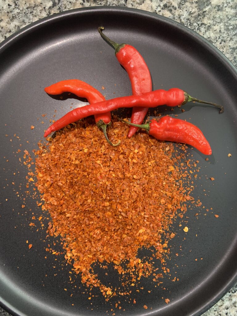 7 Powerful Health Benefits of Cayenne Pepper That Will Instantly Grab Your Attention