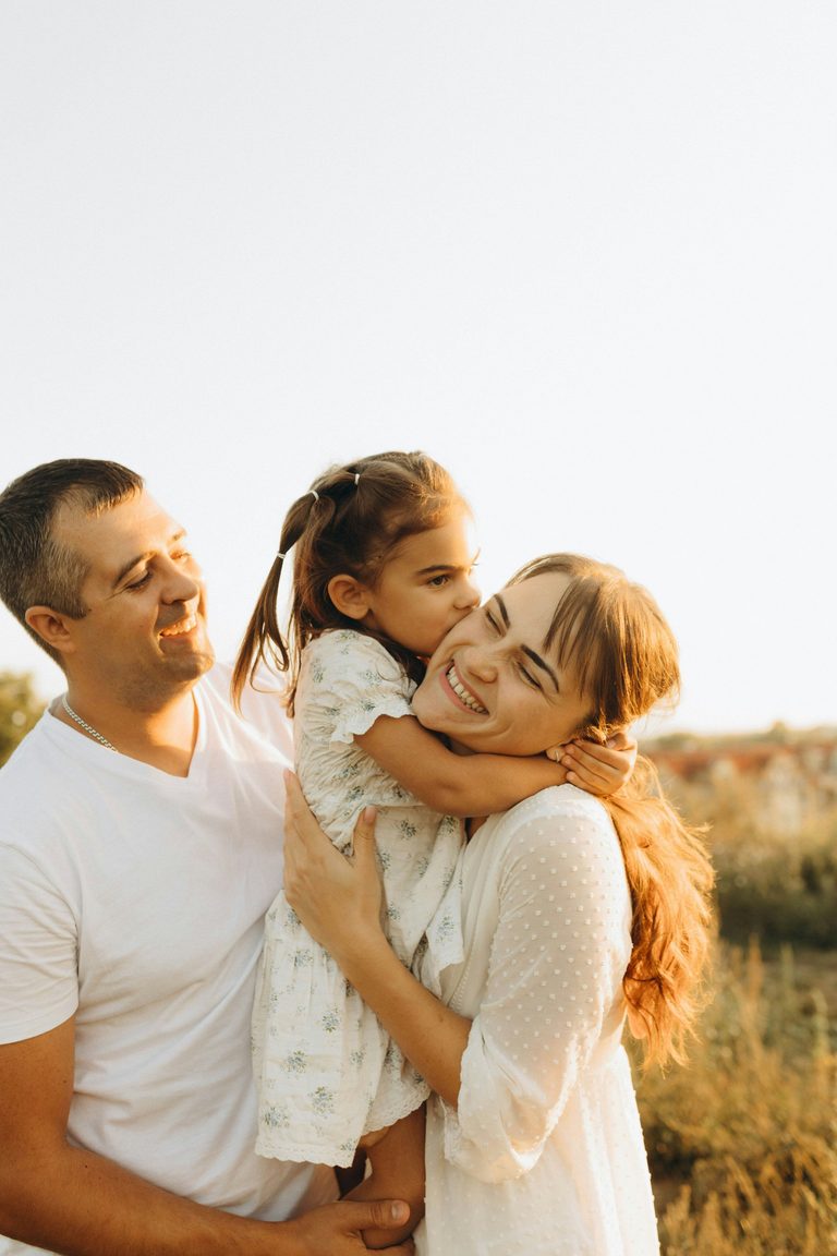 10 Simple Things You Can Do to Make Your Children Feel Loved Every Day